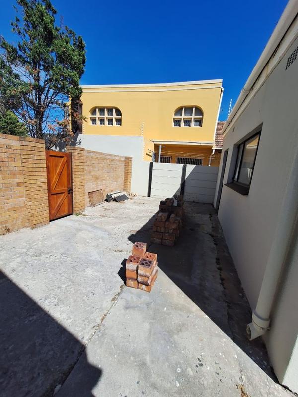 3 Bedroom Property for Sale in Kensington Western Cape